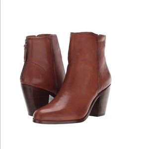 Frye Womens Cameron Bootie